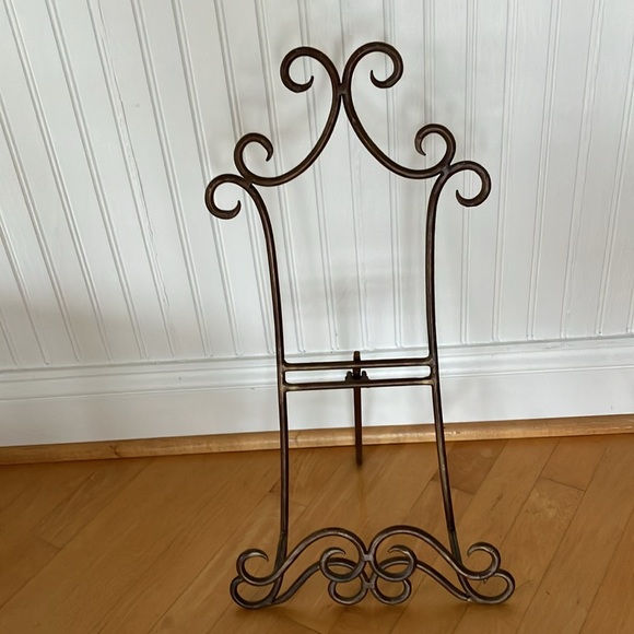 Large 22” Tall Easel Display Stand, Heavy Metal Scroll Work Design - Picture 9 of 10
